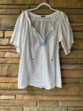 Atmosphere White Peasant Tunic with Blue Floral Embroidery